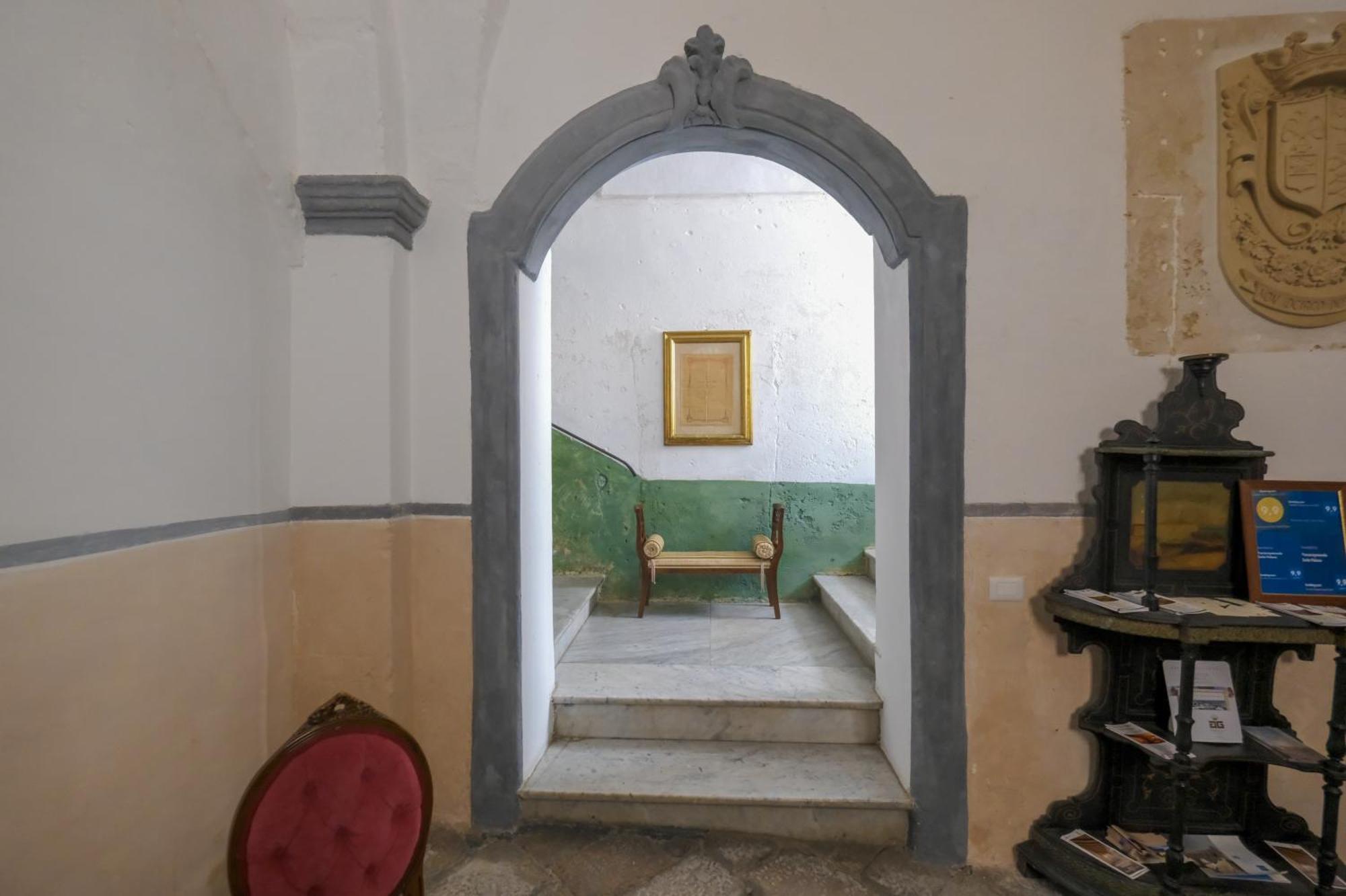 Pascaraymondo Suite Palace กัลลีโปลี ภายนอก รูปภาพ
