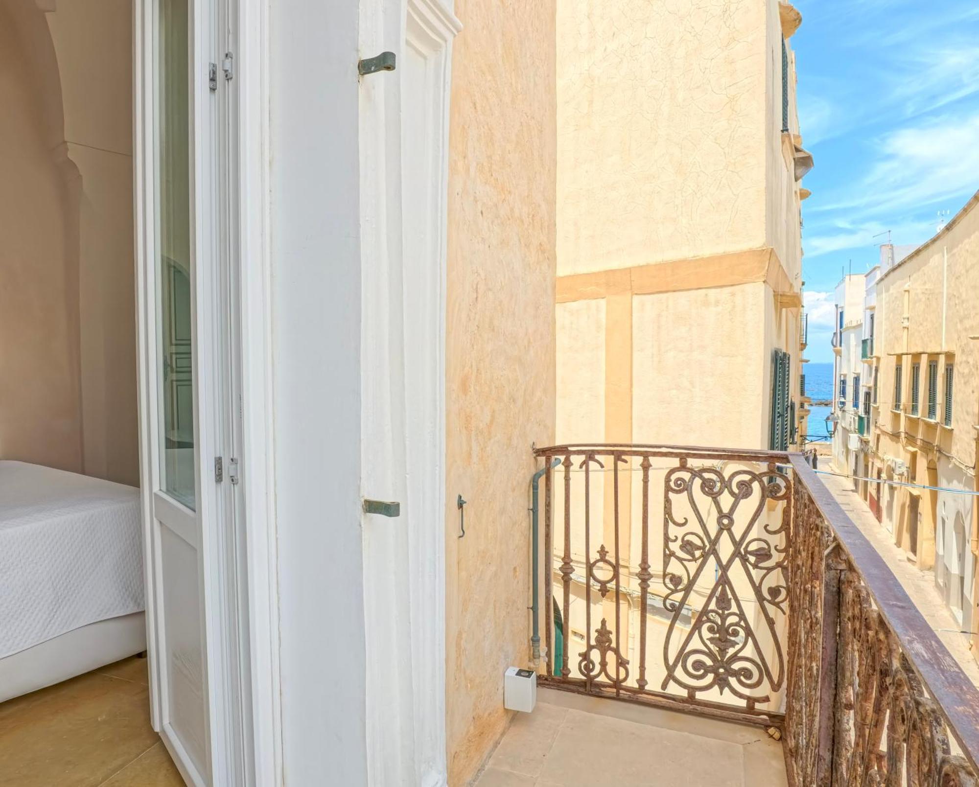 Pascaraymondo Suite Palace กัลลีโปลี ภายนอก รูปภาพ