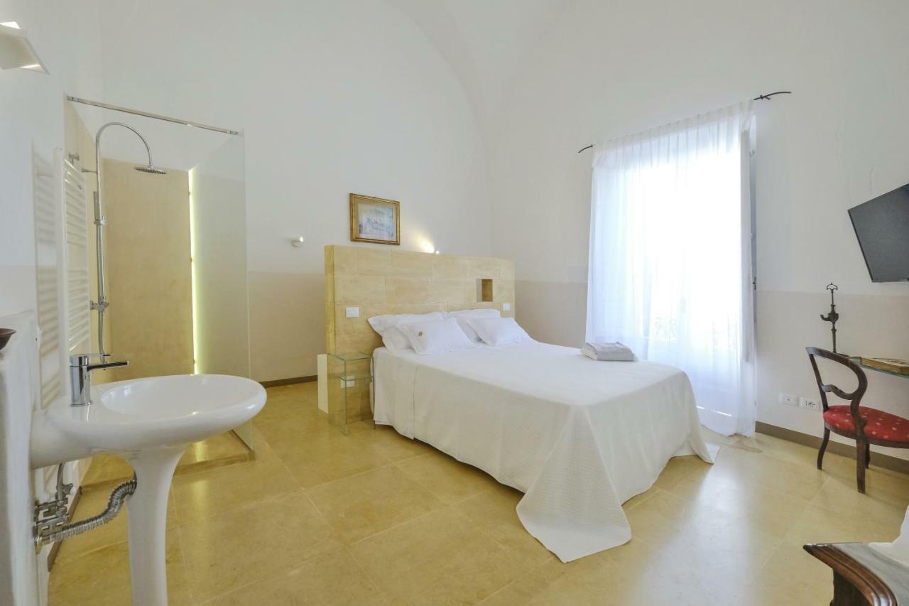 Pascaraymondo Suite Palace กัลลีโปลี ภายนอก รูปภาพ